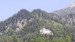 Das Schloss Lichtenberg befindet sich in der Nähe der Einsiedlei am Palfen.