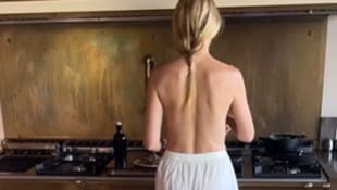 Gwyneth Paltrow steht oben ohne in der Küche und macht ihre Fans damit glücklich.