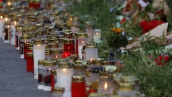 Kerzen vor dem BORG Dreierschützengasse