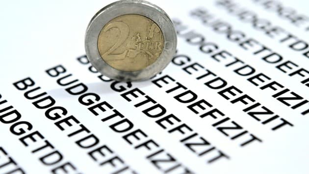 Die Ausgaben werden weiter wachsen, die Staatsschulden steigen, rechnen die Budgethüter vor.
