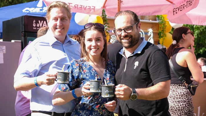 Michael Nell, Lisa Sigl (beide Verein hotspots Linz) und Jürgen Penzenleitner (Weinturm).