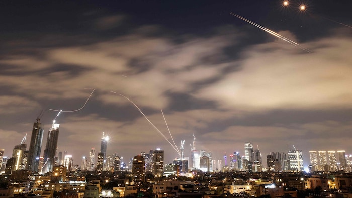 Dort sind die iranischen Luftangriffe auf Israel aus der Ferne zu sehen.