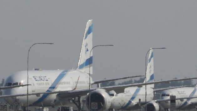 Israelische Flugzeuge auf Zypern