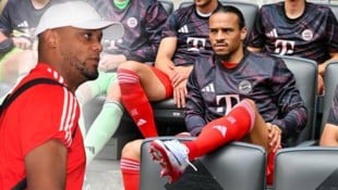 Vincent Kompany (l.) ließ Leroy Sane (r.) auf der Bank sitzen.