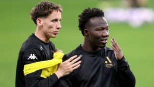 Ist Nestory Irankunda (rechts) ein mögliches Transferziel von Rapid? 