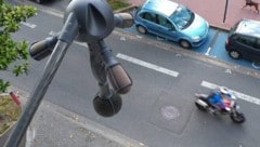 Nach fünf Jahren Tests sind Lärmblitzer in Paris nun Teil der regulären Verkehrsüberwachung. Das ...