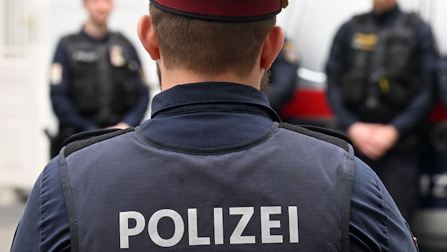 Die Wiener Polizisten haben sehr viele Überstunden gesammelt. Diese sollen nun abgebaut ...