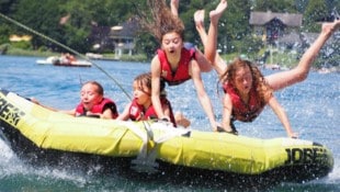 Adrenalin, Spaß und abwechslungsreiches Abendprogramm versprechen die „actioncamps“.
