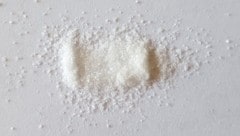 In Neapel hat die Drogenfahndung jetzt mehr als 100 Kilogramm Ketamin in Paketen entdeckt ...