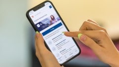 Eine Lehrerin in Wien bekam bereits die zweite Kündigungsdrohung von ihrem Direktor, weil sie ...