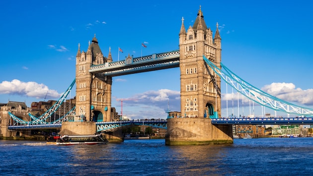Wer die Tower Bridge in London sehen will, braucht ab jetzt eine elektronische ...