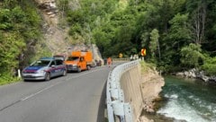 Von der Katschberg Straße in die Lieser stürzte ein Biker bei einem Unfall.