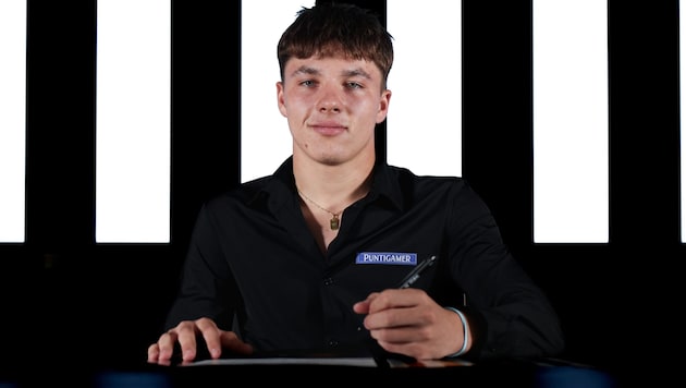 Mittelfeld-Talent Filip Rozga unterschrieb beim SK Sturm. 