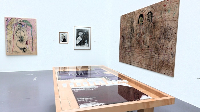 Raum der Aktionisten, u.a. mit Werken von Hermann Nitsch