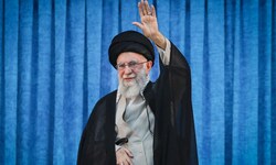 Ajatollah Ali Khamenei Anfang Juni in Teheran