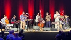 Bassistin Beate Wiesinger (mitte) und ihre Echoboomer im Beriosaal des Wiener Konzerthauses