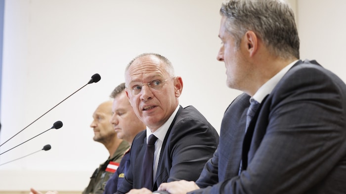 BM Gerhard Karner (ÖVP)
