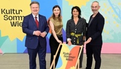 Bürgermeister Michael Ludwig, Kabarett-Kuratorin „Malarina“ Marina Lacković, Kulturstadträtin ...