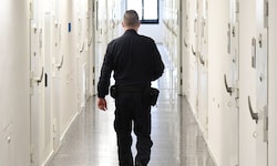 Abseits der Zelle: Im Auftrag der Justiz führt der Verein Neustart Bewährungshilfe durch.