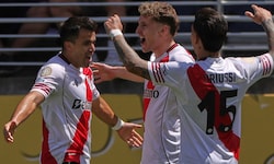 Ohne Glanz, aber eben am Ende doch: River Plate ist gegen die Urawa Red Diamonds siegreich ...