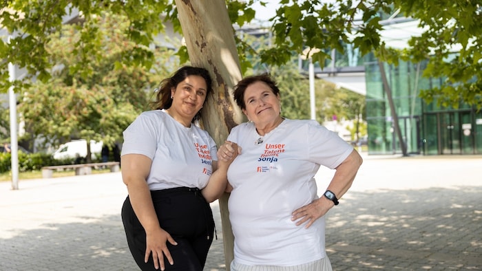 Jenifer und Sonja geben heute anderen Halt auf Augenhöhe.