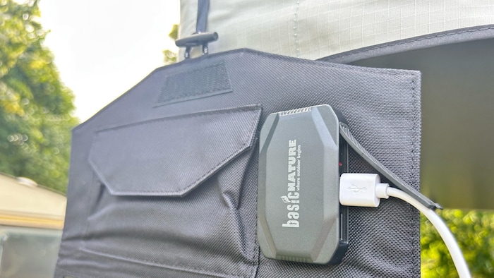 BasicNature Offroad Solar-Ladegerät