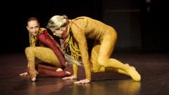 Barbora Kubátová und Giulio Panzi im „Karneval der Tiere“ auf der Studiobühne der Oper Graz