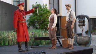 Gutes Ensemble, starke Kostüme und barockes Ambiente: Pramtaler Sommeroperette