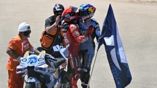 So nett wie in Aragon werden die Marquez-Brüder in Mugello sicher nicht empfangen