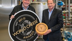 Mit den Sauvignons der Region veredelt: der Leutschacher Sauvignonkäse (im Bild Käsesommelier ...