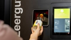 Mehr als 200.000 Menschen sammeln in Österreich Pfand im öffentlichen Raum.