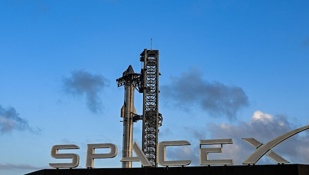 Mittwochnacht (Ortszeit) ist eine Starship-Rakete des US-Raumfahrtunternehmens SpaceX ...