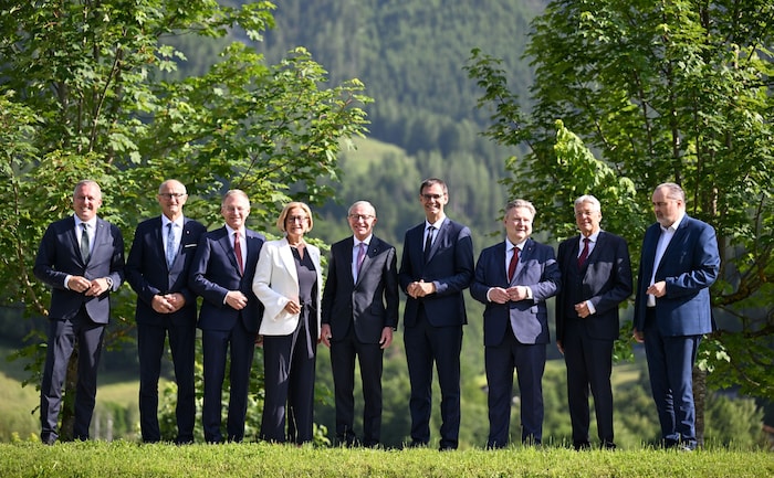 Zuletzt trafen sich die Landeshauptleute Anfang Juni in Salzburg. Auch dabei war die ...