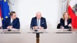Für ihre Ausgaben in der Kritik: die Spitze der Dreierkoalition