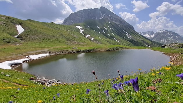 Der idyllisch gelegene Monzabonsee ist derzeit ein überaus lohnendes Ausflugsziel.