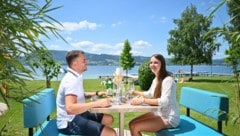 Sandra und Thomas aus Ried/I. im Katamaran in Weyregg.