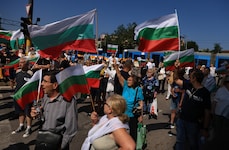 In Bulgarien wird die Debatte um die Einführung des Euro von heftigen Protesten begleitet.
