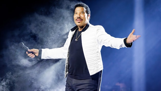 Die Fans lieben ihn und er liebt die Fans: Lionel Richie und Amsterdam – das passt wie Arsch auf ...