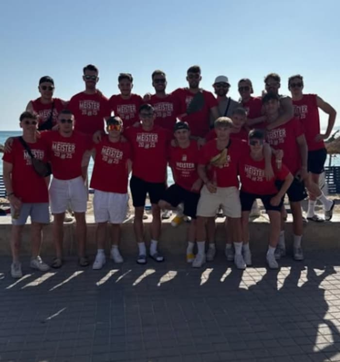  Die Meisterkicker feierten ihren Erfolg über Pfingsten auf Mallorca gebührend.