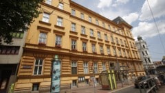 Die neuen 30er-Zonen gelten bis vor die „Haustüre“ von Bezirksvorsteher Peter Jagsch (SPÖ) im ...