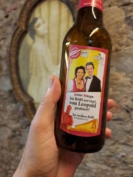 Im Rössl serviert, von Leopold probiert! – Das Rössl-Bier am Petersberg, aus der nahen ...