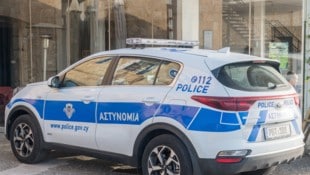 In Zypern wurden eine Polizistin und ein Polizist in flagranti beim Sex erwischt und dabei auch ...