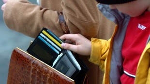 Vor allem in Lebensmittelläden schlug der Dieb zu