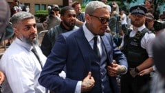 Chris Brown erschien am Freitag in London vor Gericht. Ihm wird in einem Prozess schwere ...
