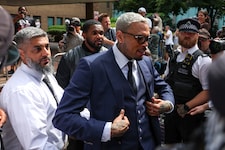 Chris Brown erschien am Freitag in London vor Gericht. Ihm wird in einem Prozess schwere ...