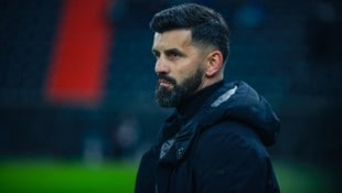 Miron Muslic ist der neue Trainer von Schalke 04 und will mit dem Traditionsverein zurück in die ...