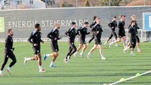 Die Sturm-Profis werden vor dem Trainingsstart auf Herz und Nieren durchgecheckt.