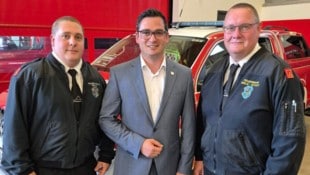 Dominik Reiter übernimmt das Kommando von Vater Thomas. Bürgermeister Patrick Strobl ...