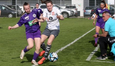 Spielertrainerin Alissa Lamzari (re.) kämpft am Samstag in Kraig um den Zweitliga-Aufstieg.