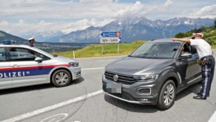 Tirol kämpft seit Jahren mit den gleichen Stau-Problemen auf der Autobahn wie Salzburg. Die ...